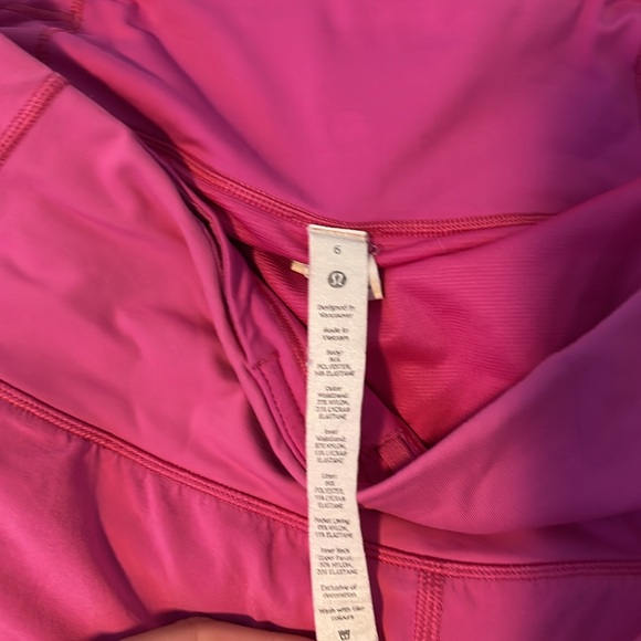 Lululemon Sonic Speed Up Mid-Rise Lined Short 4" size:6 - Picture 4 of 5